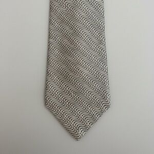 Giorgio Armani Silk Geometric Tie